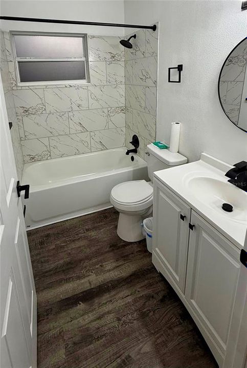 For Sale: $255,900 (4 beds, 2 baths, 1282 Square Feet)