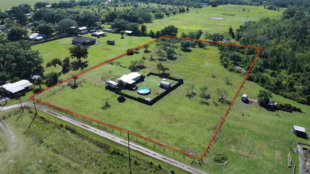 На продажу: $375,000 (3 спален, 2 ванн, 1108 Квадратных фут)