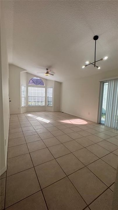 For Rent: $2,100 (3 beds, 2 baths, 1090 Square Feet)