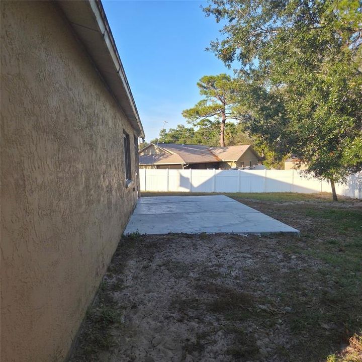 For Sale: $285,000 (3 beds, 2 baths, 1441 Square Feet)