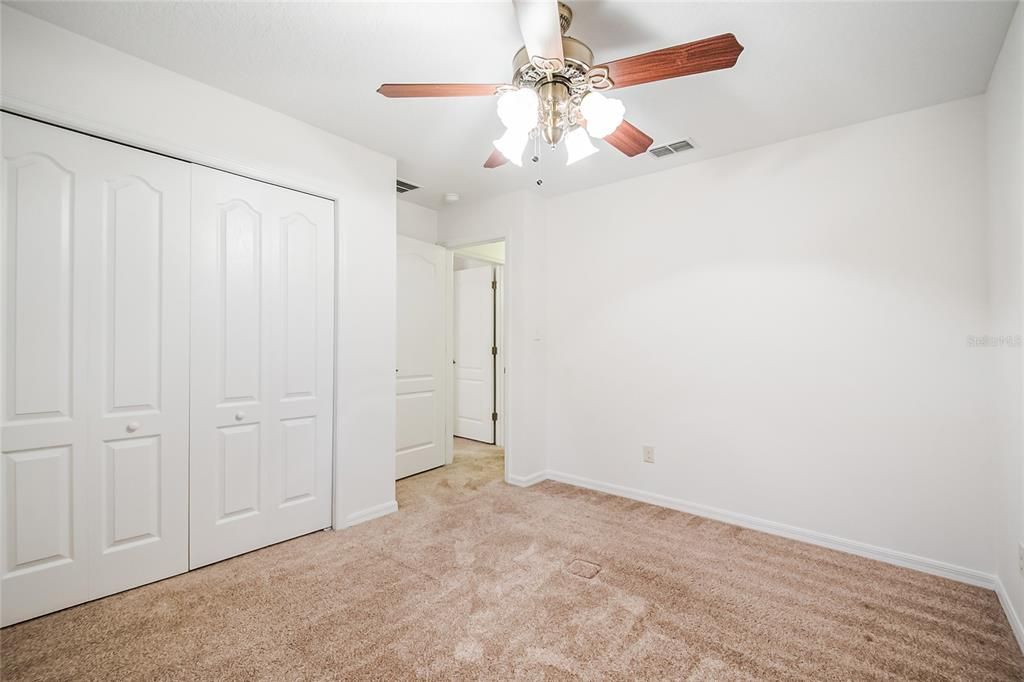 В аренду: $1,900 (3 спален, 2 ванн, 1217 Квадратных фут)