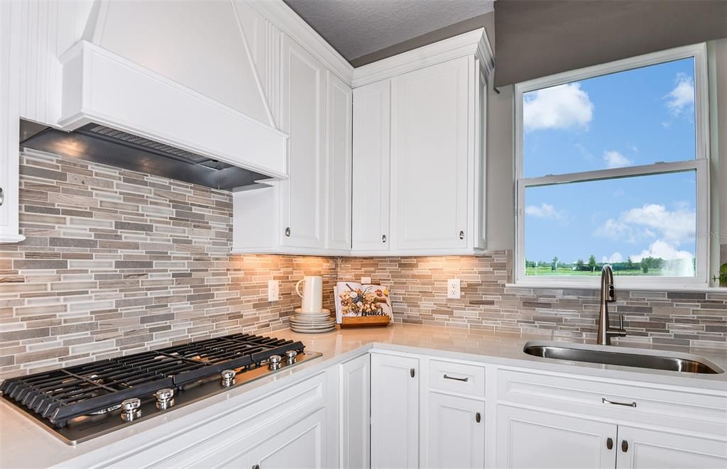 For Sale: $419,980 (2 beds, 2 baths, 1471 Square Feet)