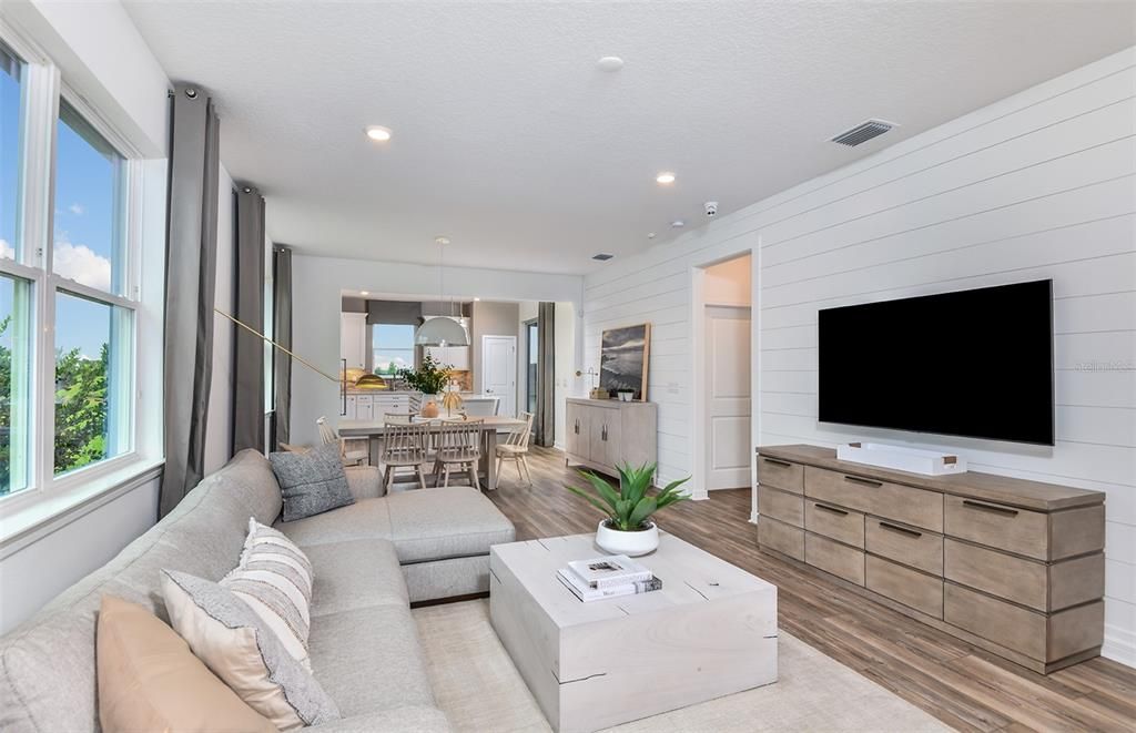 For Sale: $419,980 (2 beds, 2 baths, 1471 Square Feet)