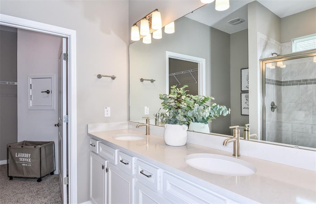 For Sale: $419,980 (2 beds, 2 baths, 1471 Square Feet)