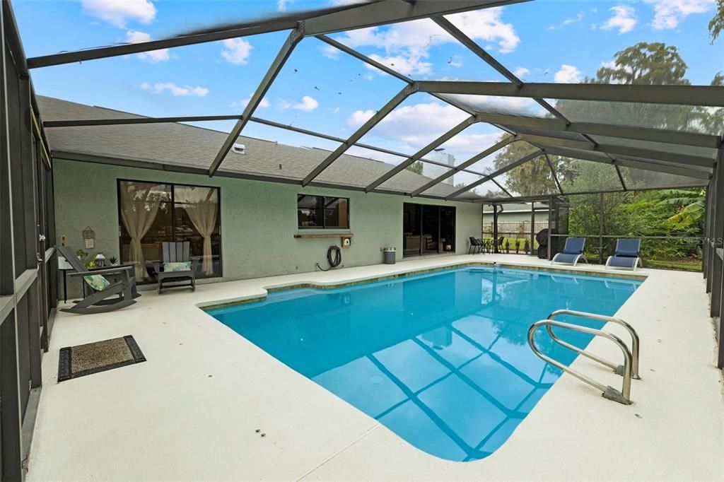 На продажу: $600,000 (4 спален, 2 ванн, 1736 Квадратных фут)