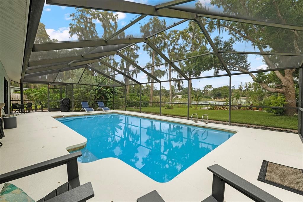 На продажу: $600,000 (4 спален, 2 ванн, 1736 Квадратных фут)