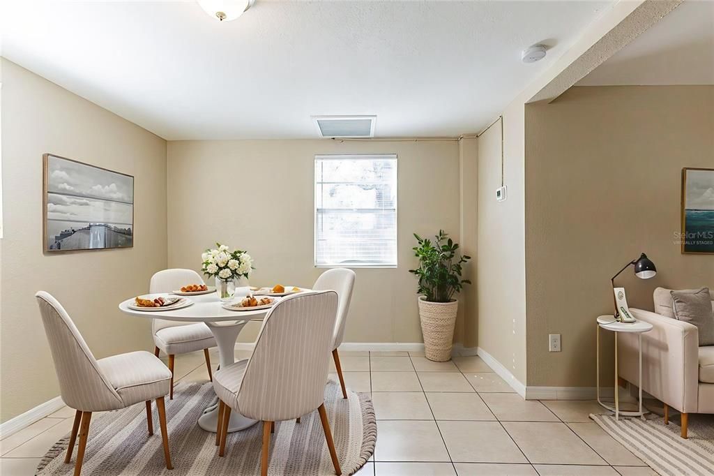 Active With Contract: $250,000 (4 beds, 2 baths, 1440 Square Feet)