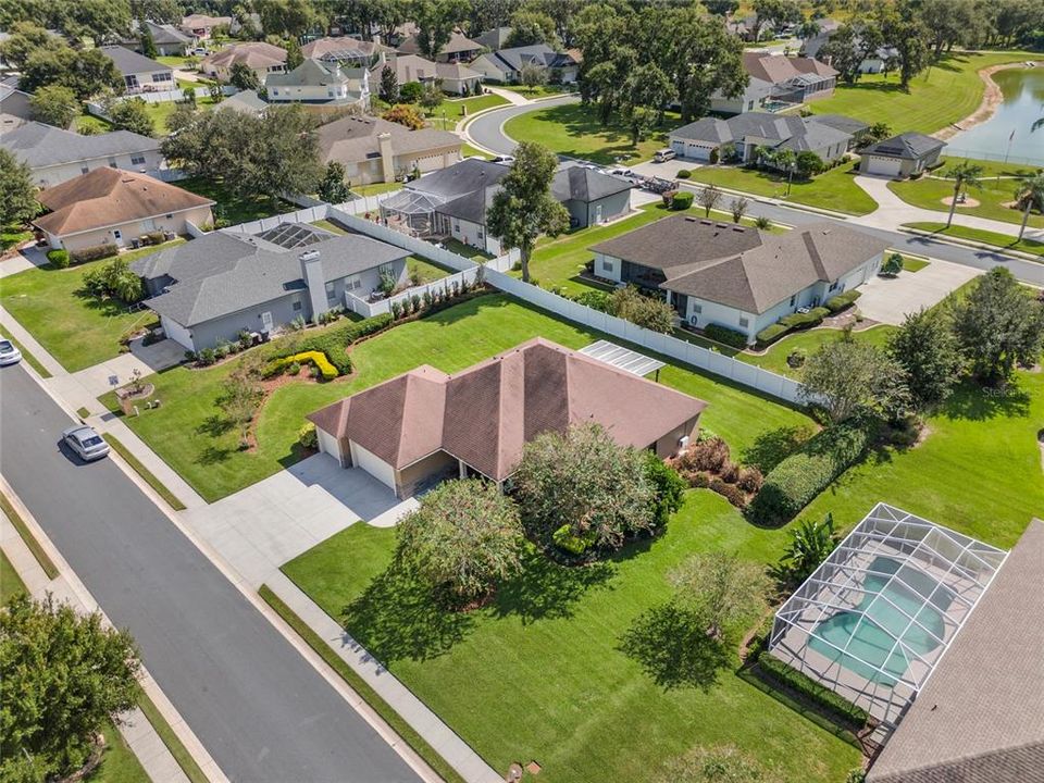 Active With Contract: $498,000 (3 beds, 2 baths, 2395 Square Feet)