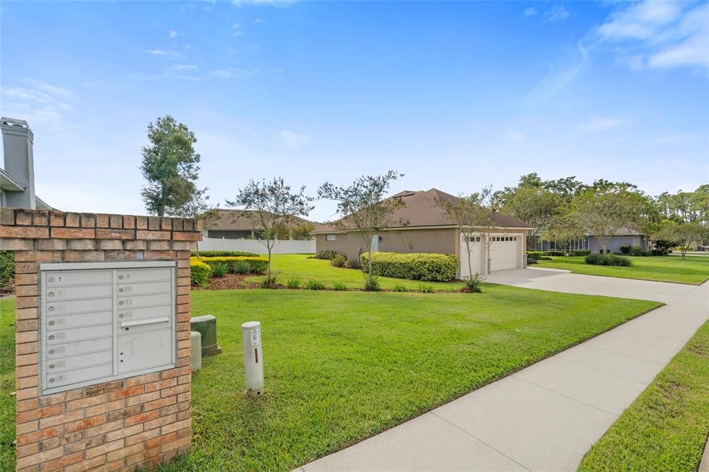 Active With Contract: $498,000 (3 beds, 2 baths, 2395 Square Feet)