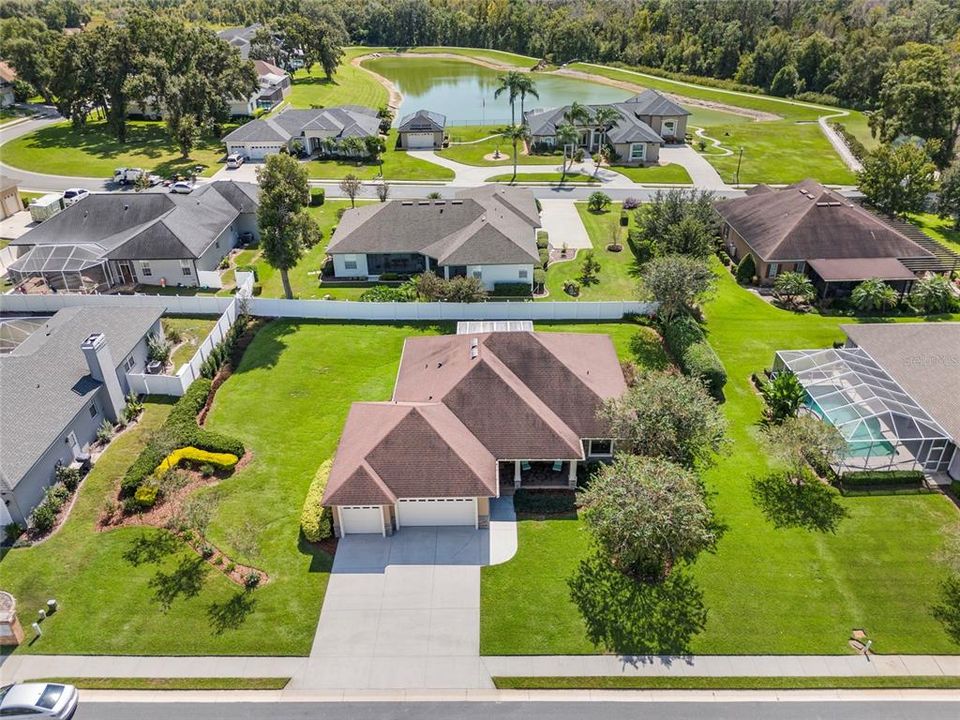 Active With Contract: $498,000 (3 beds, 2 baths, 2395 Square Feet)