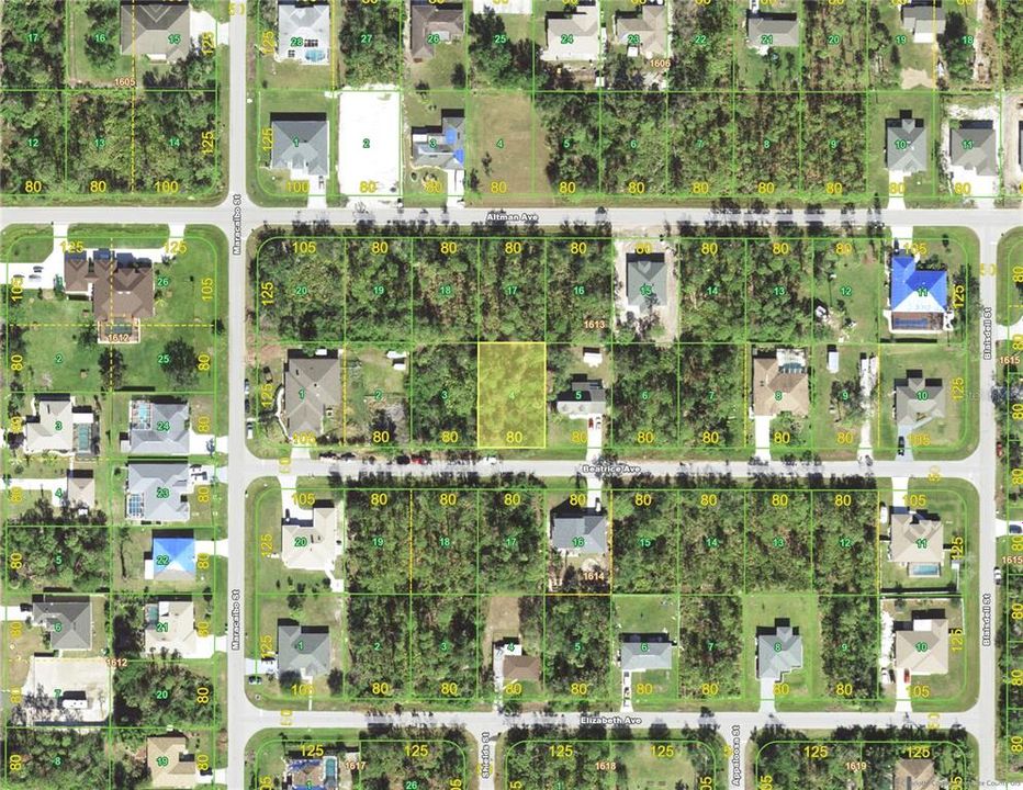 En Venta: $21,900 (0.23 acres)