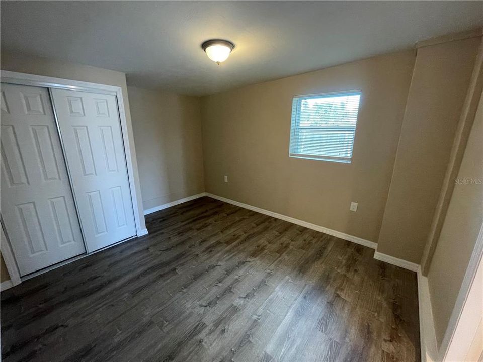 Activo con contrato: $225,000 (3 camas, 1 baños, 992 Pies cuadrados)