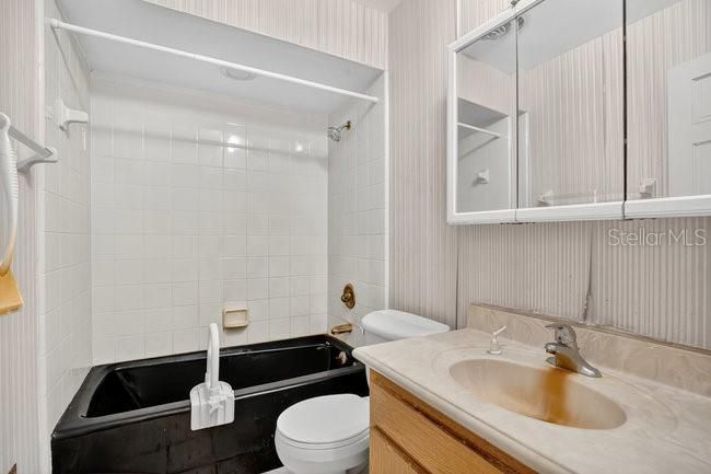 待售: $1,200,000 (4 贝兹, 3 浴室, 3013 平方英尺)