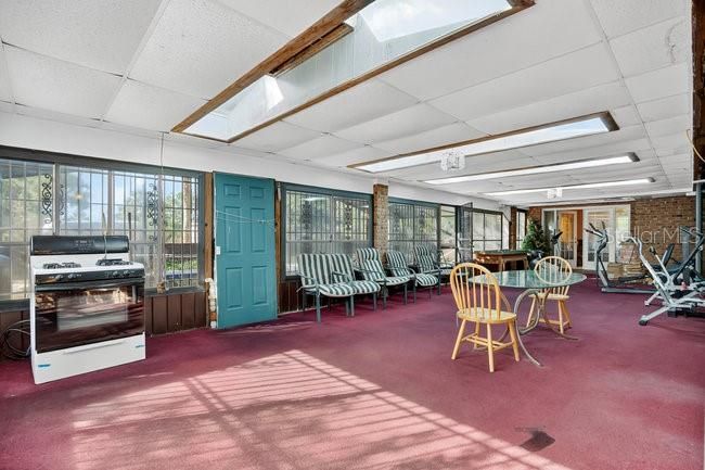 待售: $1,200,000 (4 贝兹, 3 浴室, 3013 平方英尺)