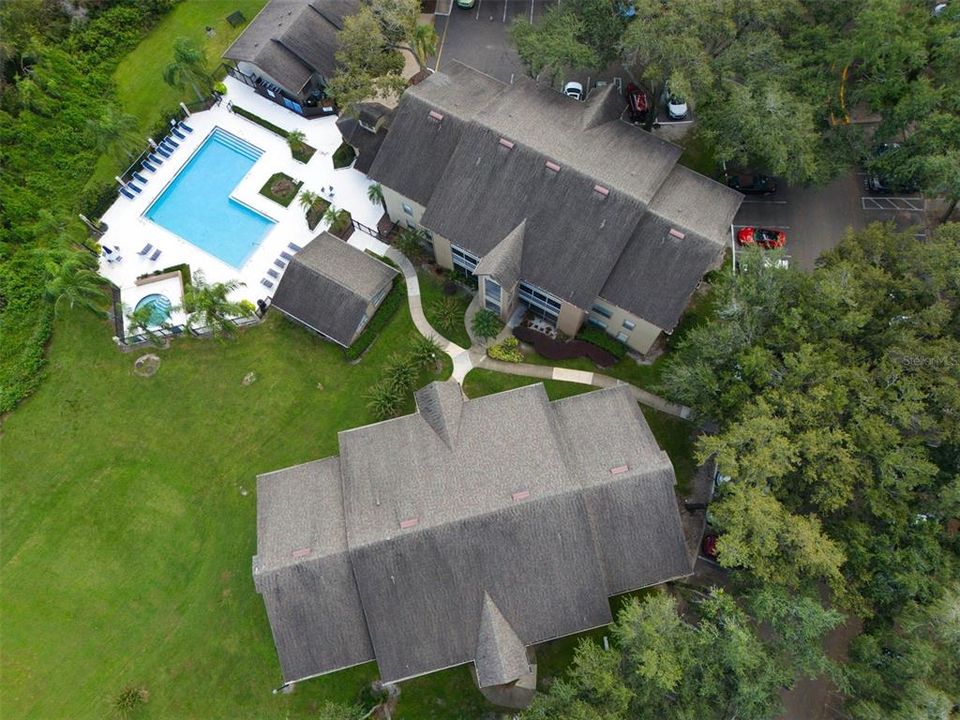 For Sale: $160,000 (2 beds, 2 baths, 1019 Square Feet)