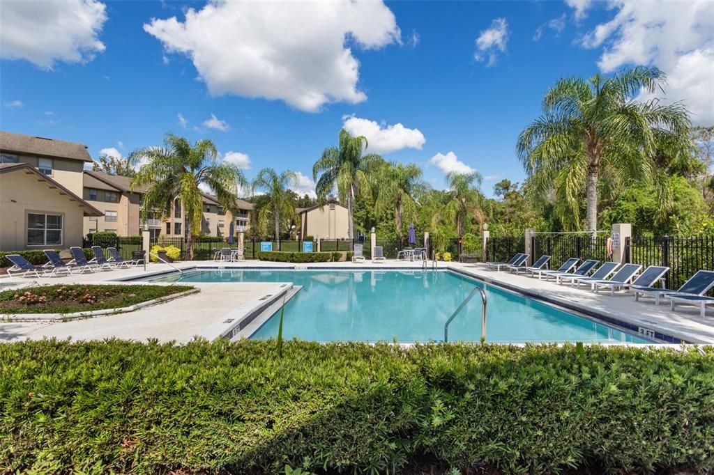 For Sale: $160,000 (2 beds, 2 baths, 1019 Square Feet)