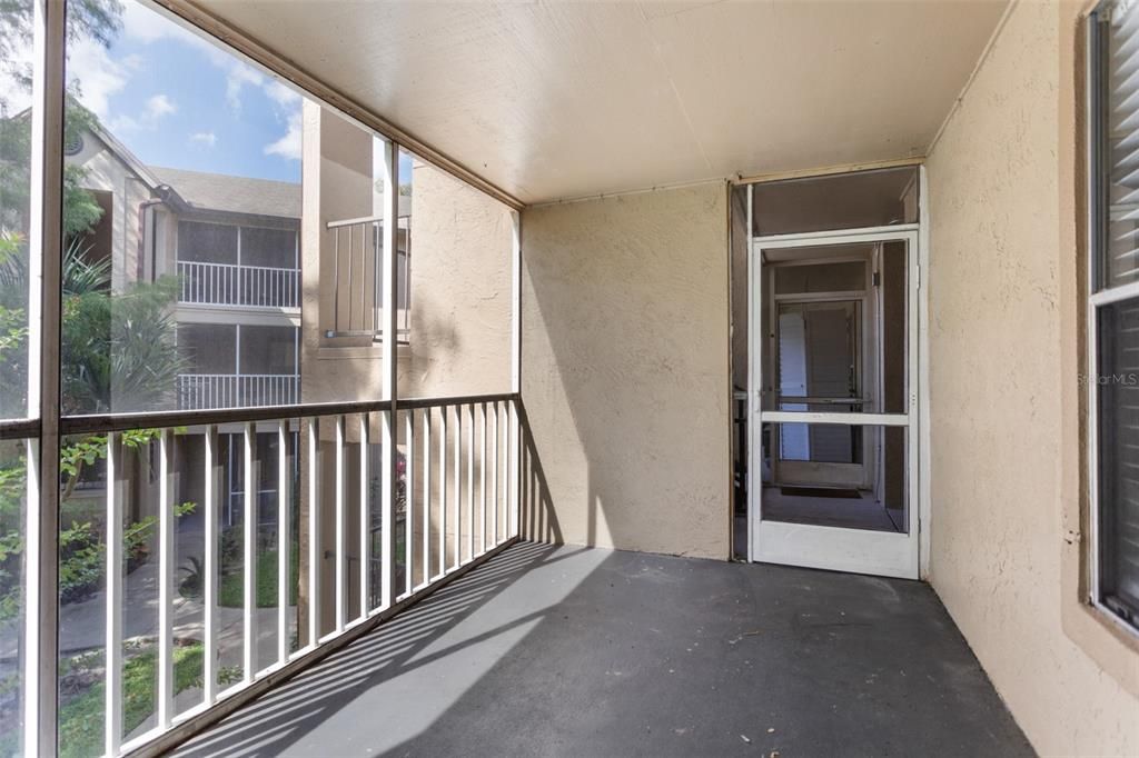 For Sale: $160,000 (2 beds, 2 baths, 1019 Square Feet)