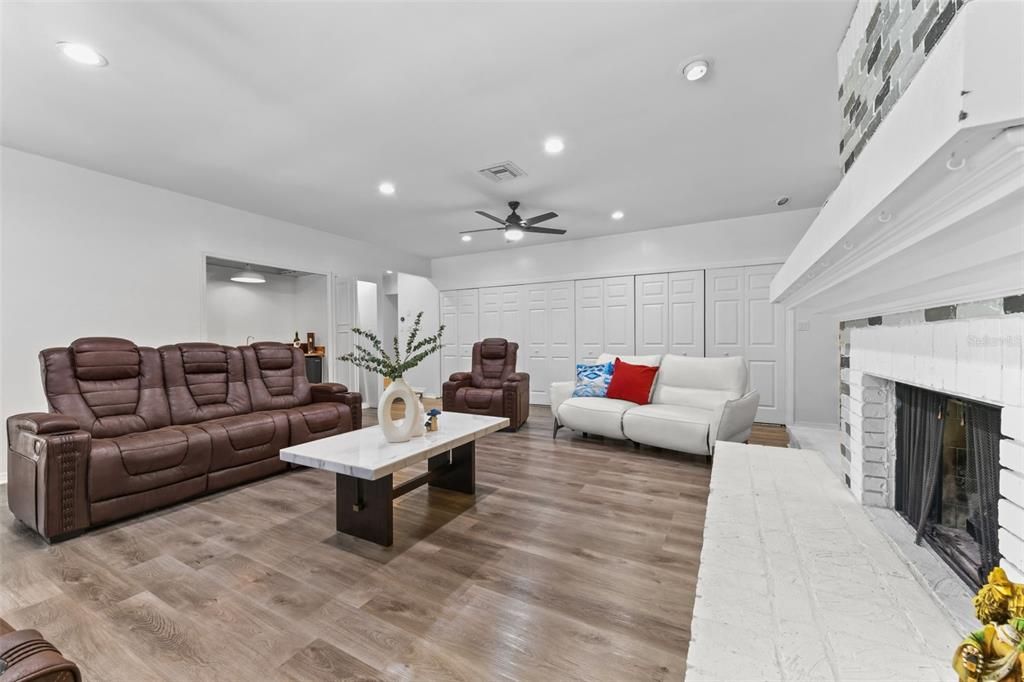 待售: $490,000 (3 贝兹, 2 浴室, 2508 平方英尺)