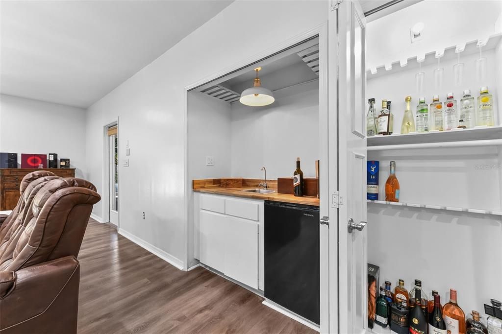 待售: $490,000 (3 贝兹, 2 浴室, 2508 平方英尺)