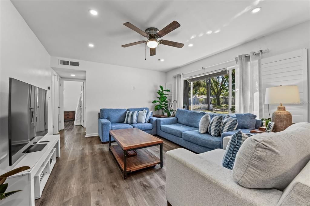 待售: $490,000 (3 贝兹, 2 浴室, 2508 平方英尺)