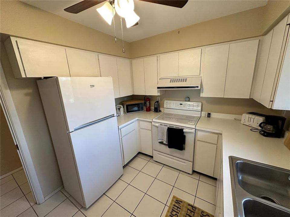 For Rent: $2,000 (2 beds, 2 baths, 1185 Square Feet)