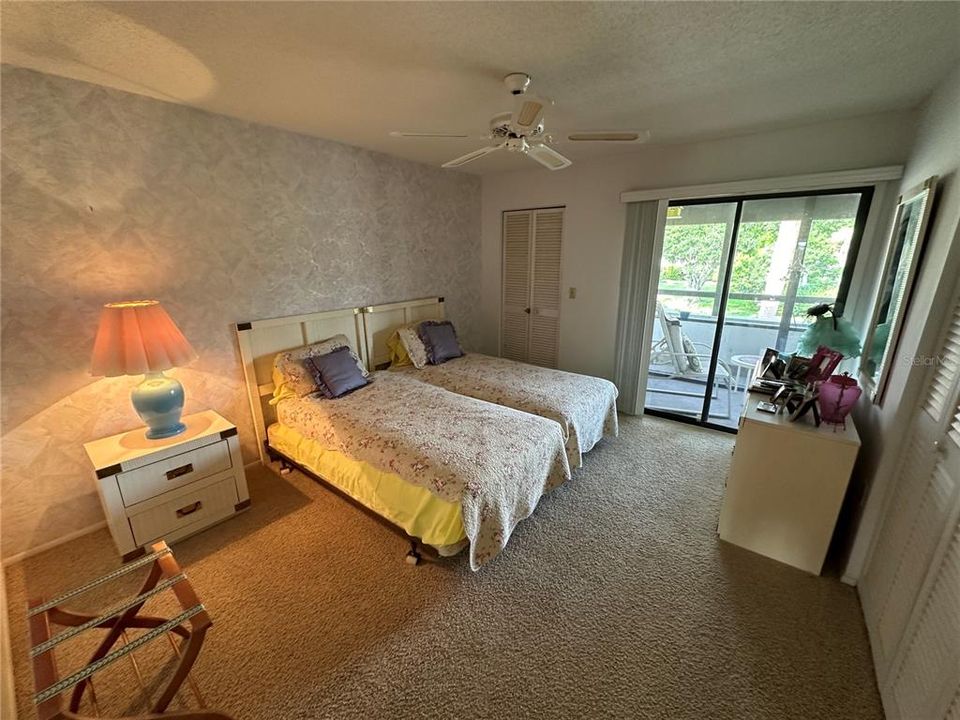 For Rent: $2,000 (2 beds, 2 baths, 1185 Square Feet)