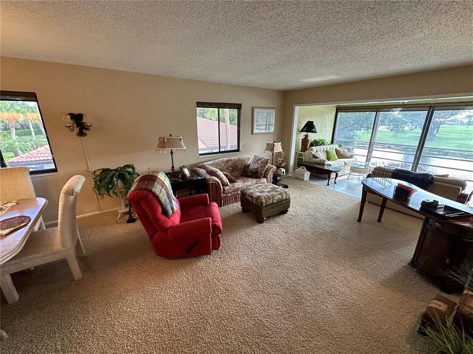 For Rent: $2,000 (2 beds, 2 baths, 1185 Square Feet)