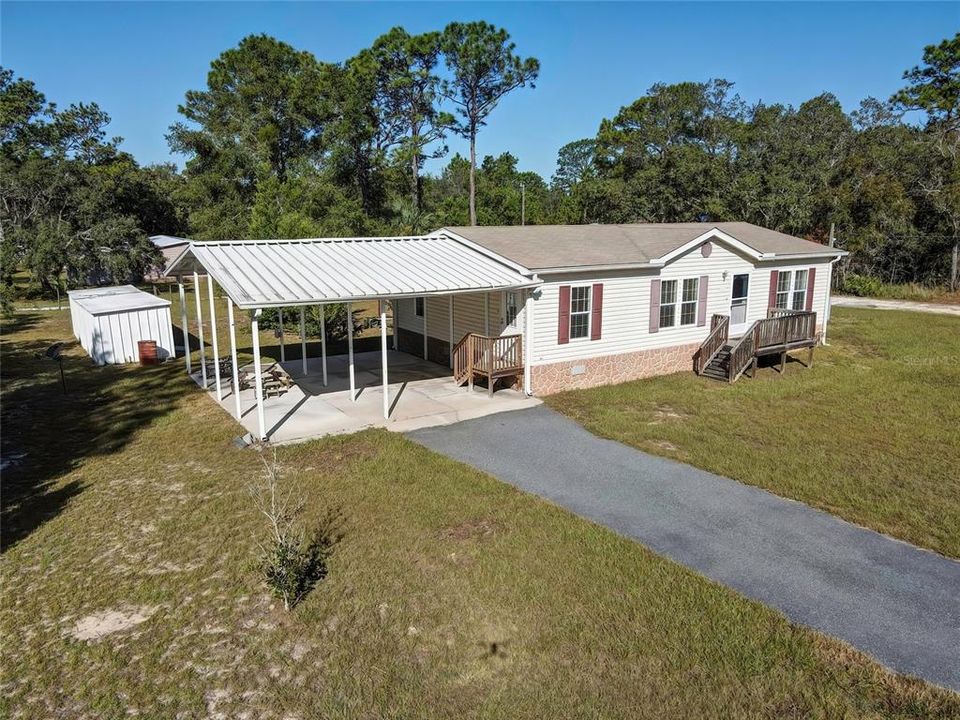 Active With Contract: $199,900 (3 beds, 2 baths, 1269 Square Feet)