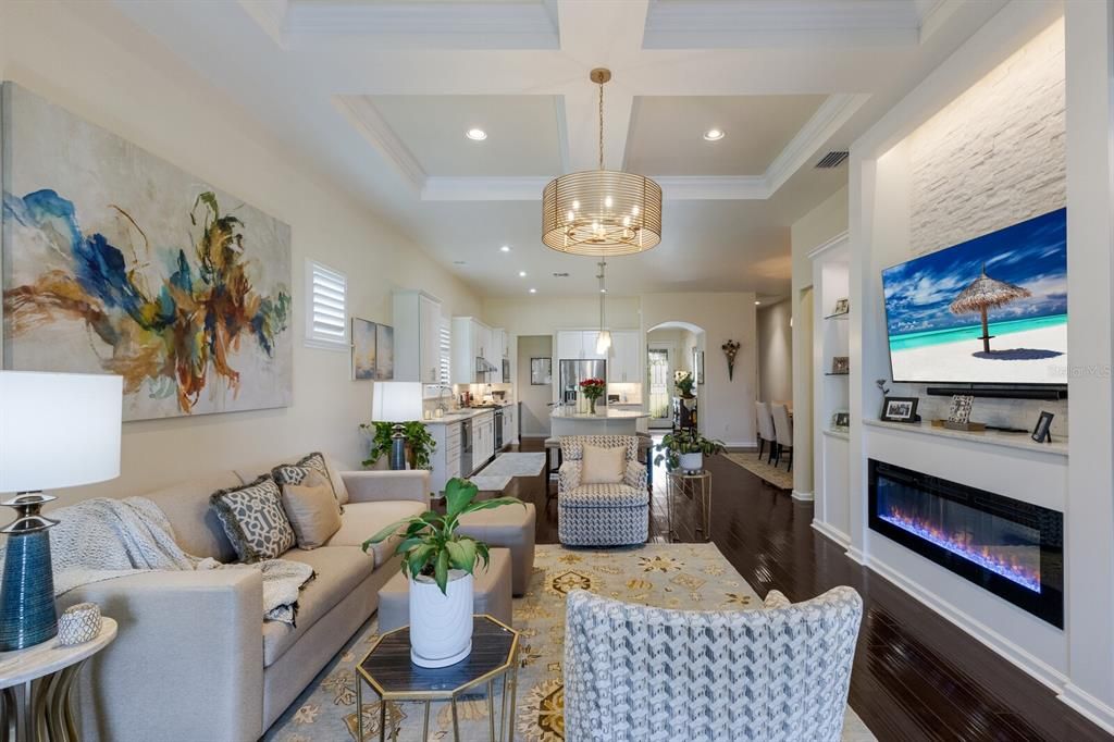 待售: $699,000 (2 贝兹, 2 浴室, 1972 平方英尺)