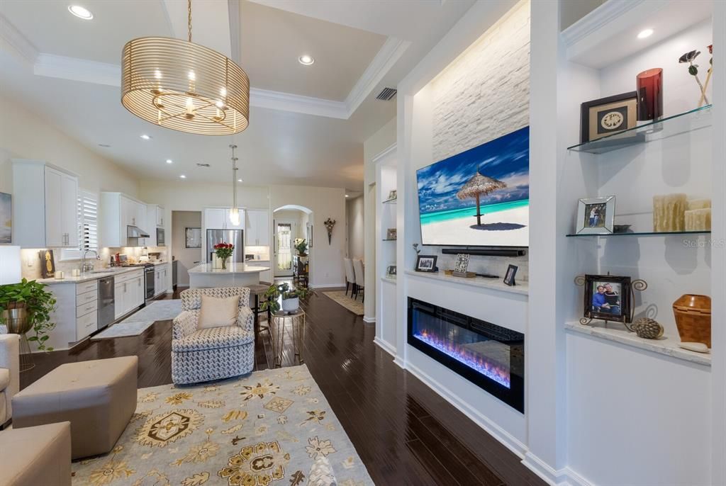 待售: $699,000 (2 贝兹, 2 浴室, 1972 平方英尺)