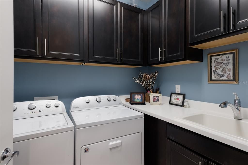 待售: $699,000 (2 贝兹, 2 浴室, 1972 平方英尺)