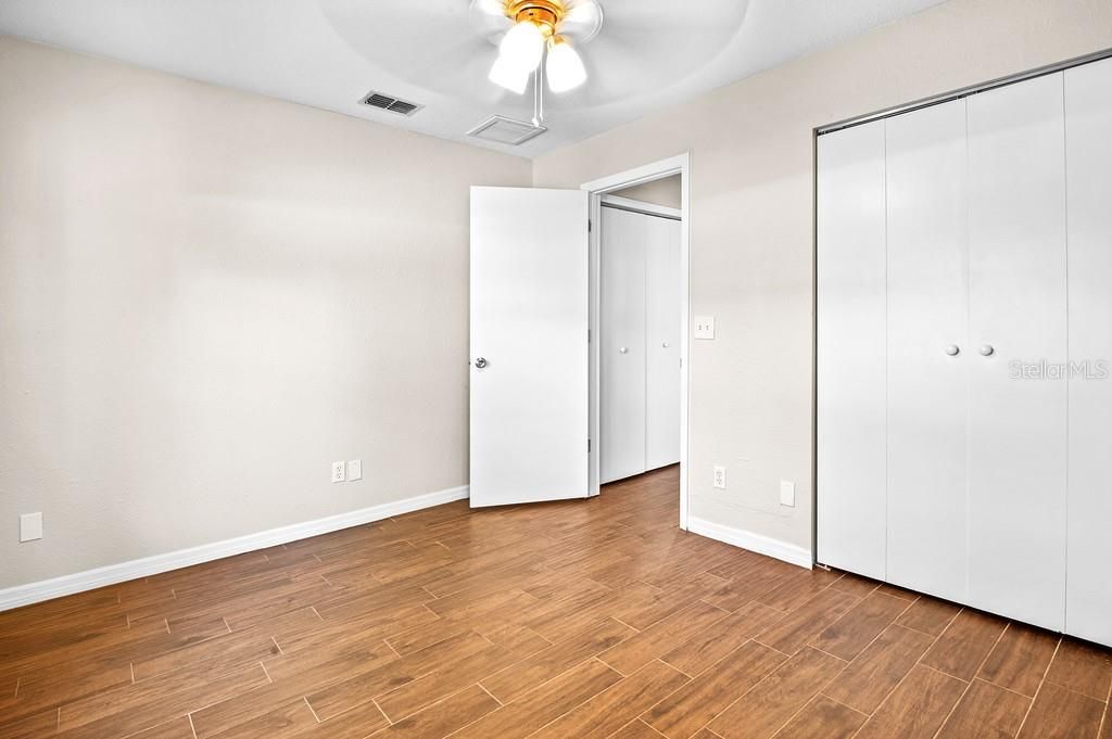 For Sale: $449,000 (4 beds, 2 baths, 1781 Square Feet)