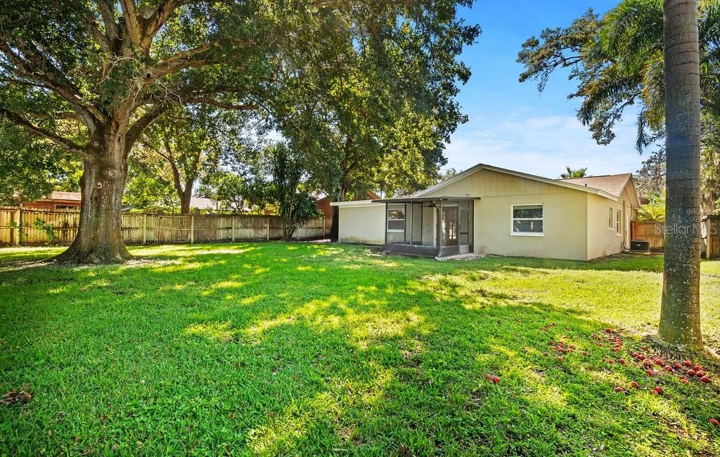 For Sale: $449,000 (4 beds, 2 baths, 1781 Square Feet)
