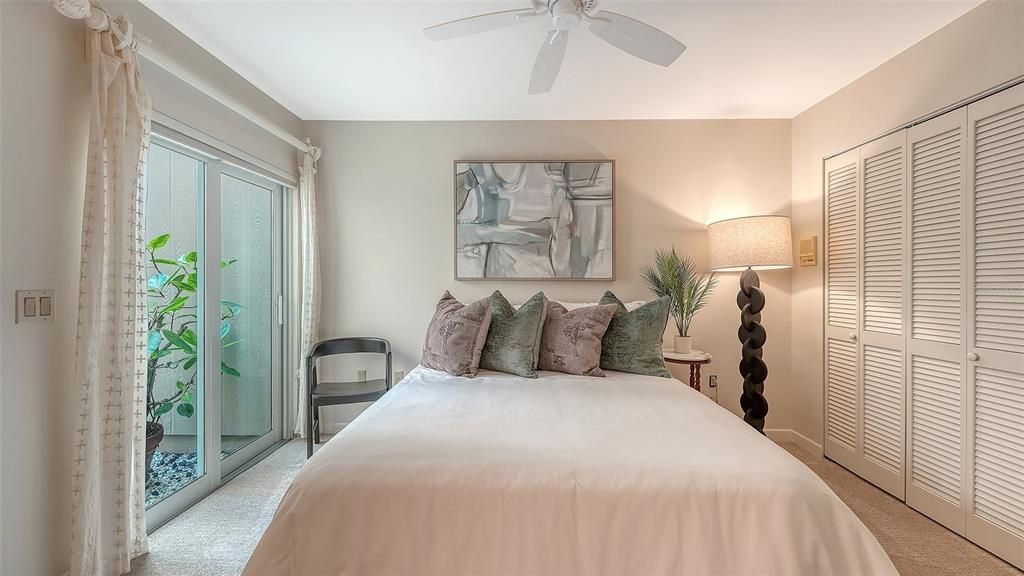 Active With Contract: $1,285,000 (3 beds, 2 baths, 2396 Square Feet)