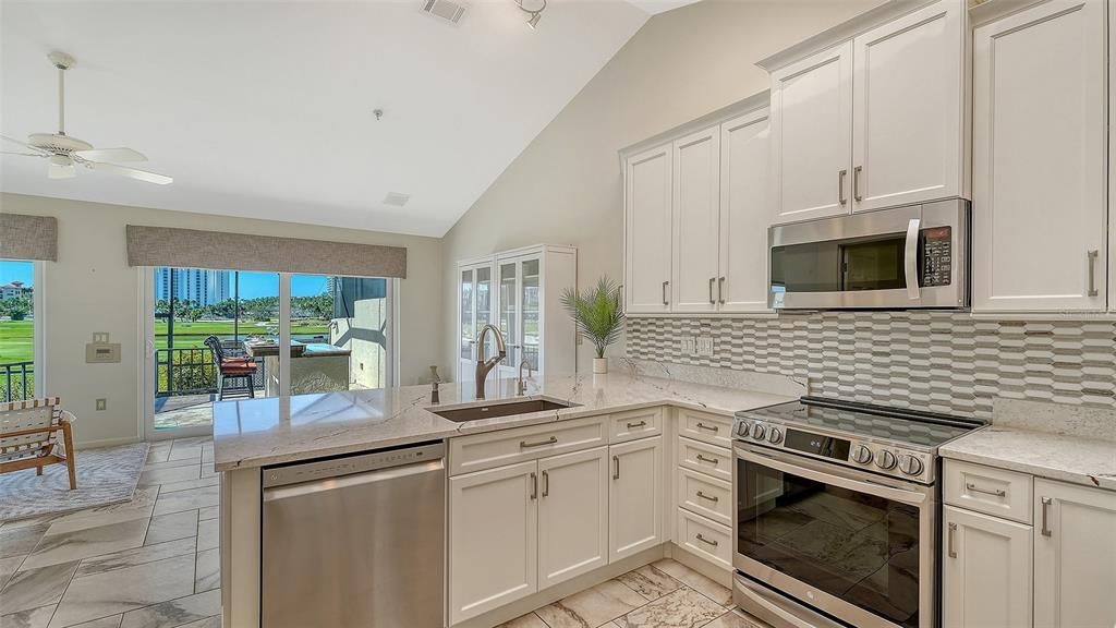 Active With Contract: $1,285,000 (3 beds, 2 baths, 2396 Square Feet)