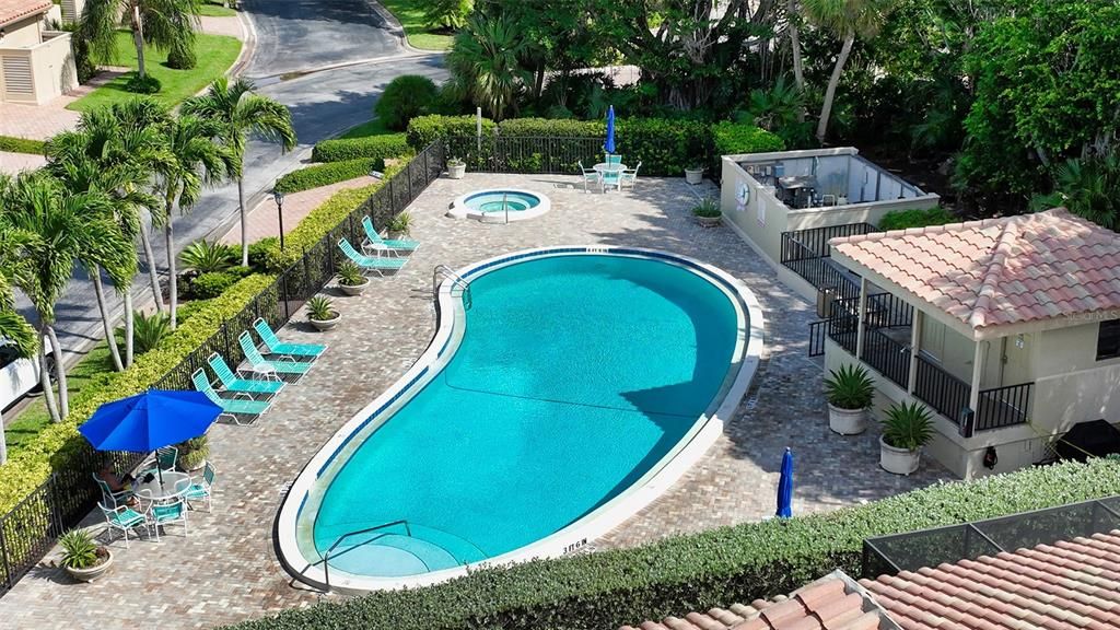 Active With Contract: $1,285,000 (3 beds, 2 baths, 2396 Square Feet)