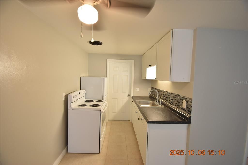 For Rent: $1,395 (2 beds, 1 baths, 500 Square Feet)