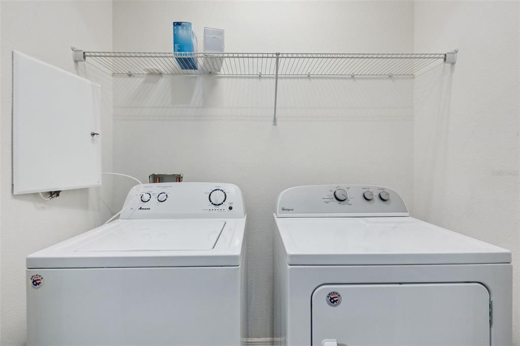 For Sale: $375,000 (2 beds, 2 baths, 1607 Square Feet)