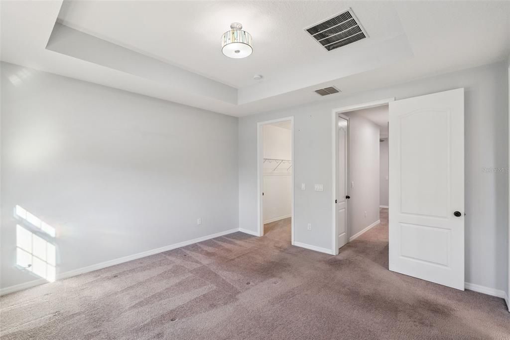 For Sale: $375,000 (2 beds, 2 baths, 1607 Square Feet)