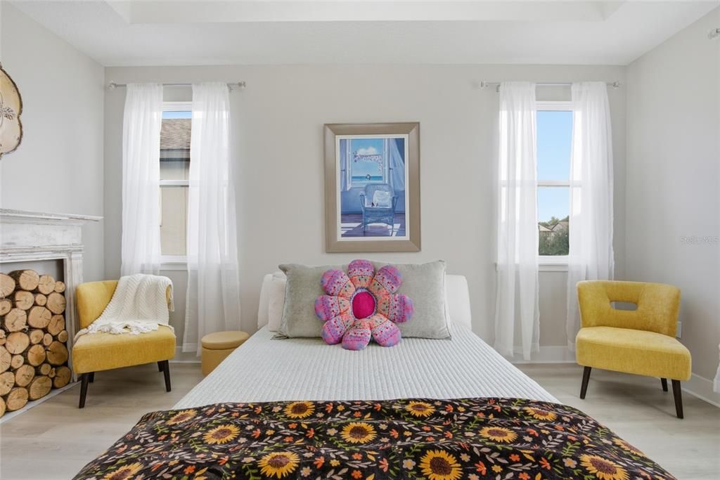 Activo con contrato: $2,900 (3 camas, 2 baños, 2082 Pies cuadrados)