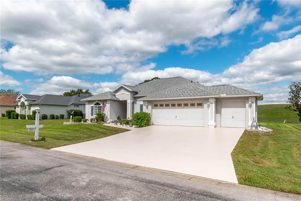 For Sale: $296,500 (2 beds, 2 baths, 1671 Square Feet)