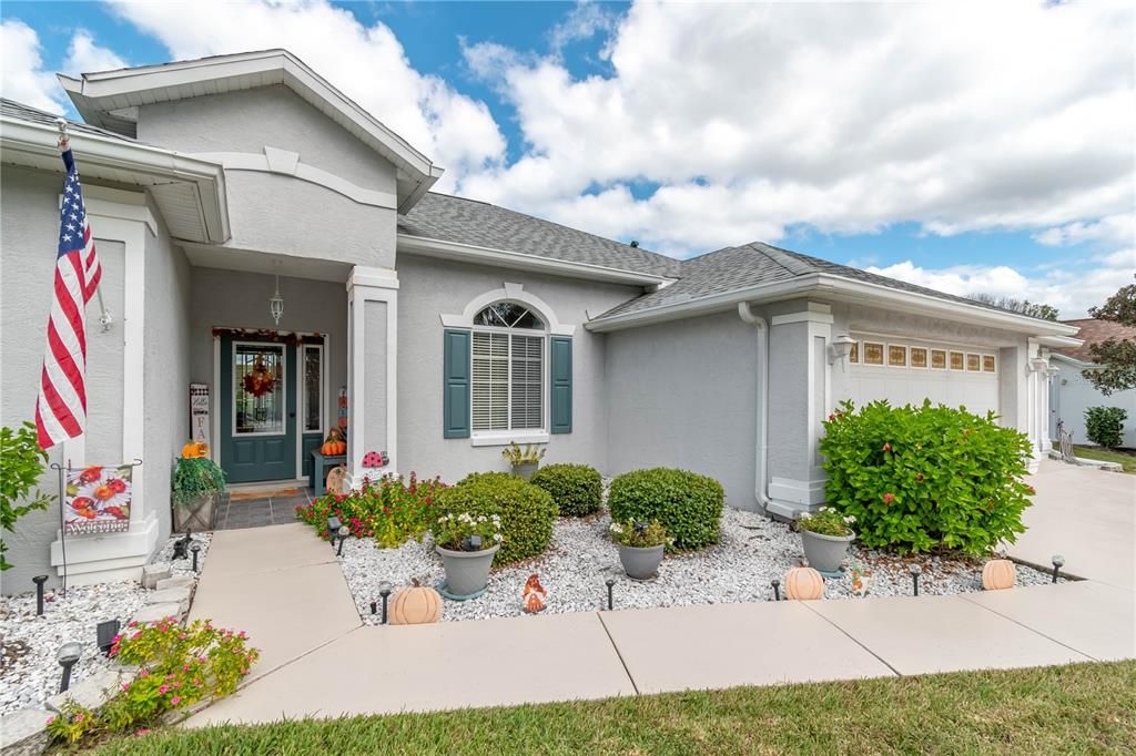 For Sale: $296,500 (2 beds, 2 baths, 1671 Square Feet)