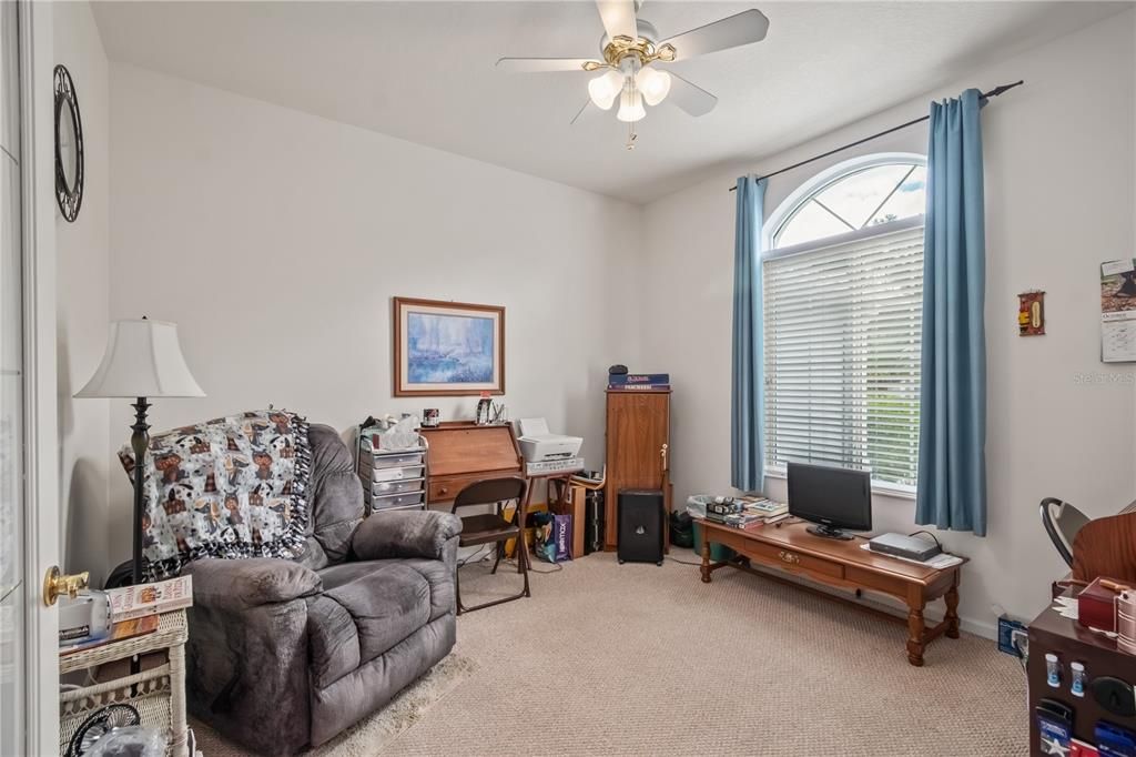 For Sale: $296,500 (2 beds, 2 baths, 1671 Square Feet)