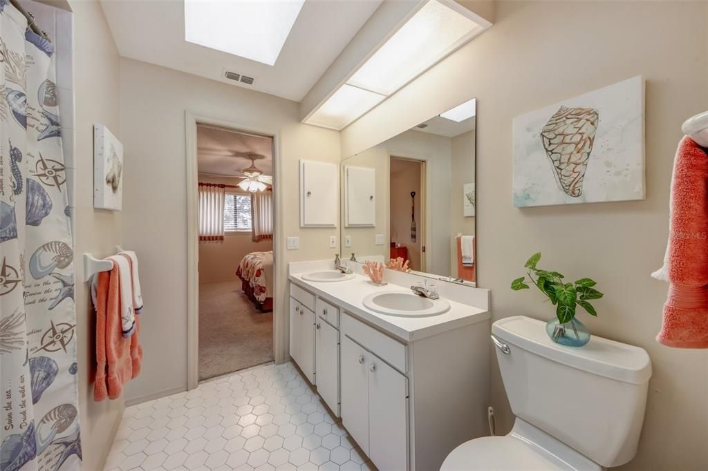 For Sale: $599,500 (5 beds, 3 baths, 3402 Square Feet)