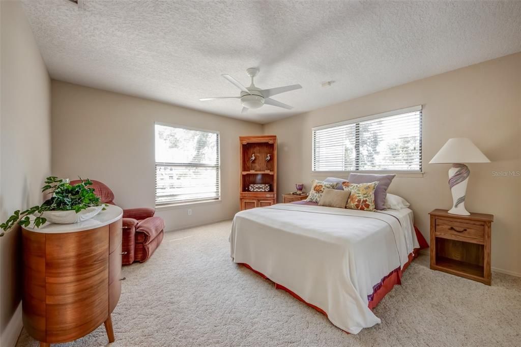 For Sale: $599,500 (5 beds, 3 baths, 3402 Square Feet)