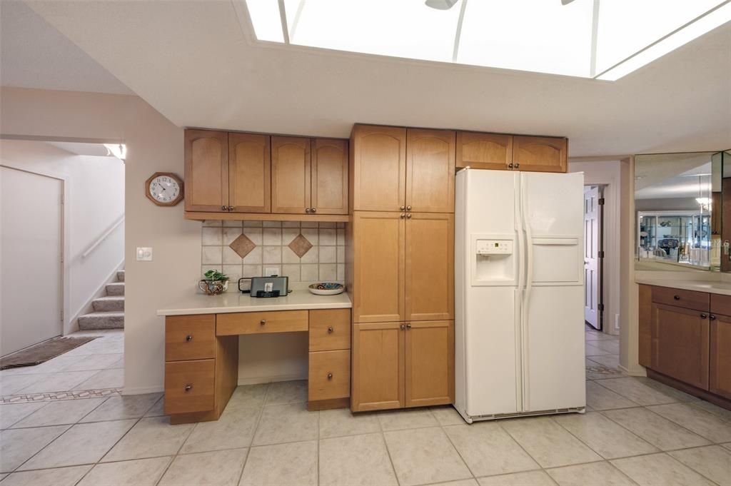 For Sale: $599,500 (5 beds, 3 baths, 3402 Square Feet)