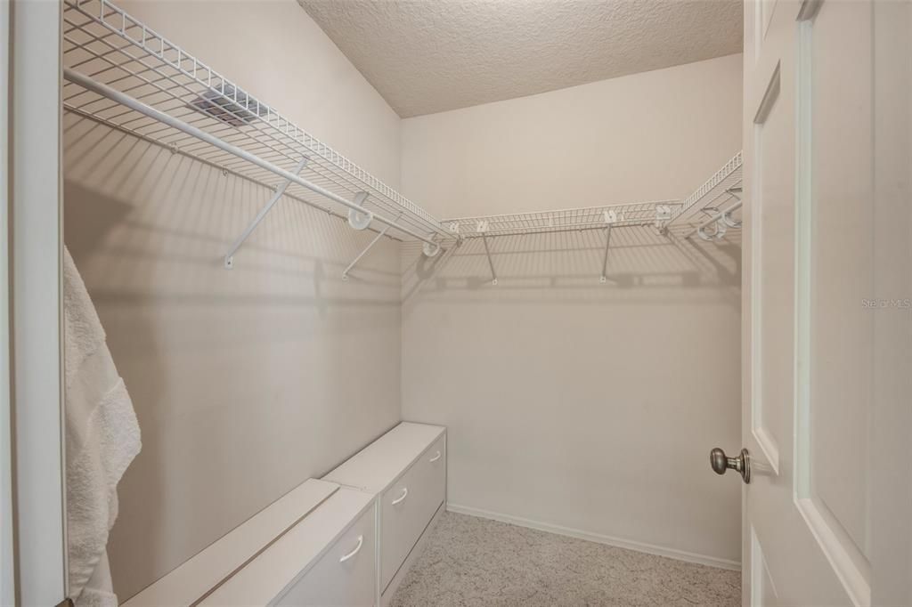 For Sale: $599,500 (5 beds, 3 baths, 3402 Square Feet)