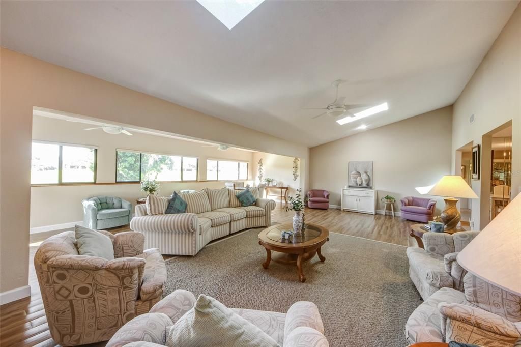 For Sale: $599,500 (5 beds, 3 baths, 3402 Square Feet)