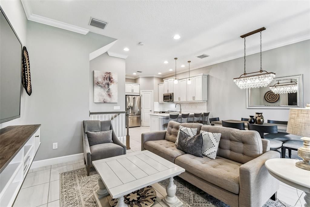 For Sale: $619,000 (3 beds, 3 baths, 2032 Square Feet)