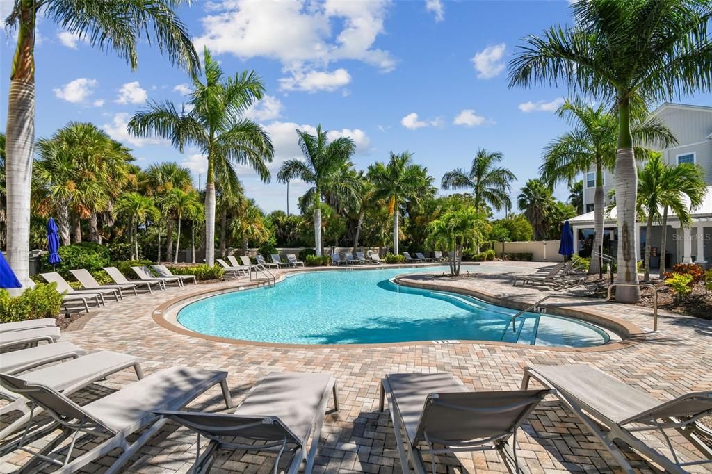 For Sale: $619,000 (3 beds, 3 baths, 2032 Square Feet)